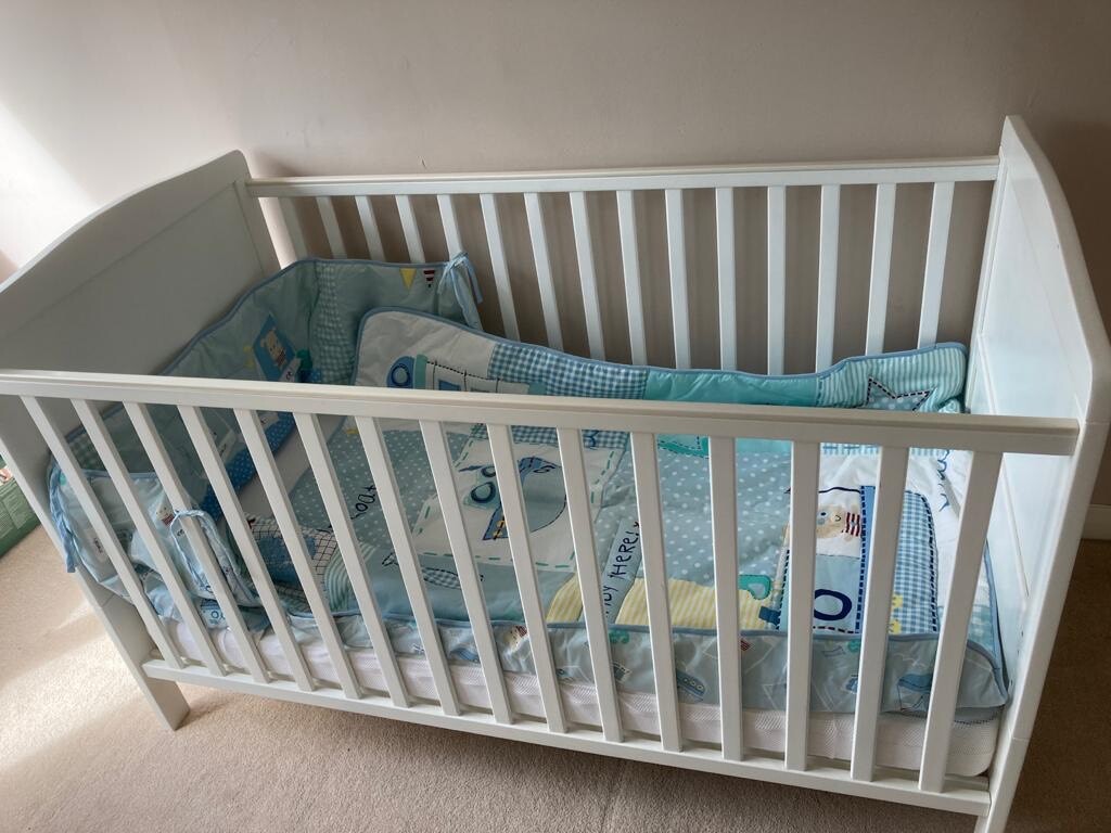 baby cot bed gumtree